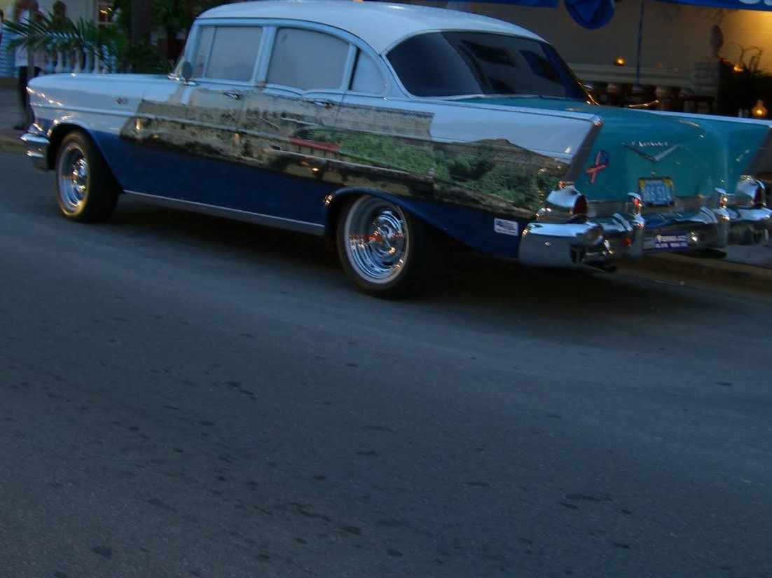 「キューバ(Cuba)」で運転免許取得は超難しい！？