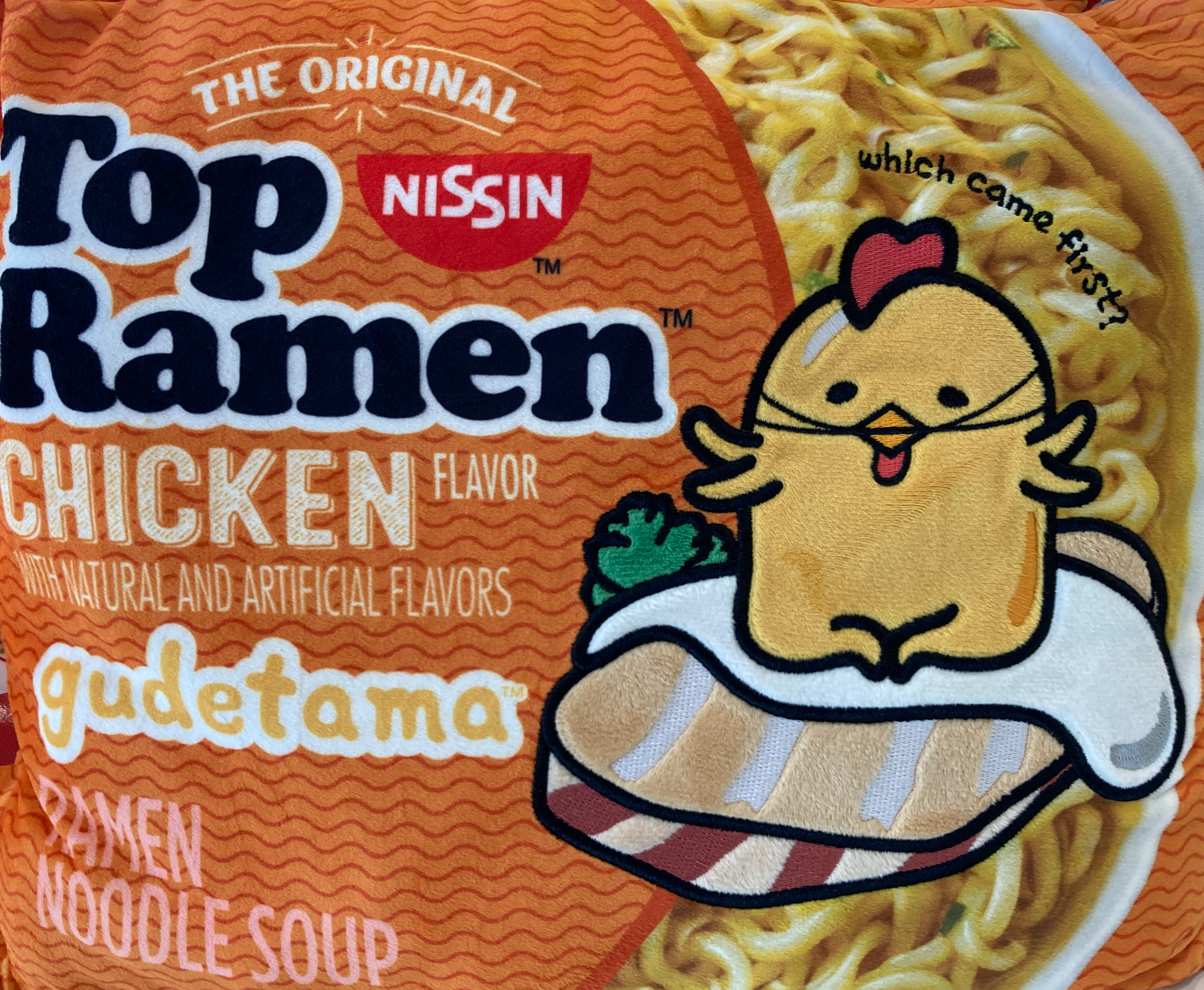 ぐでたま(Gudetama)の枕が売ってたゾ！