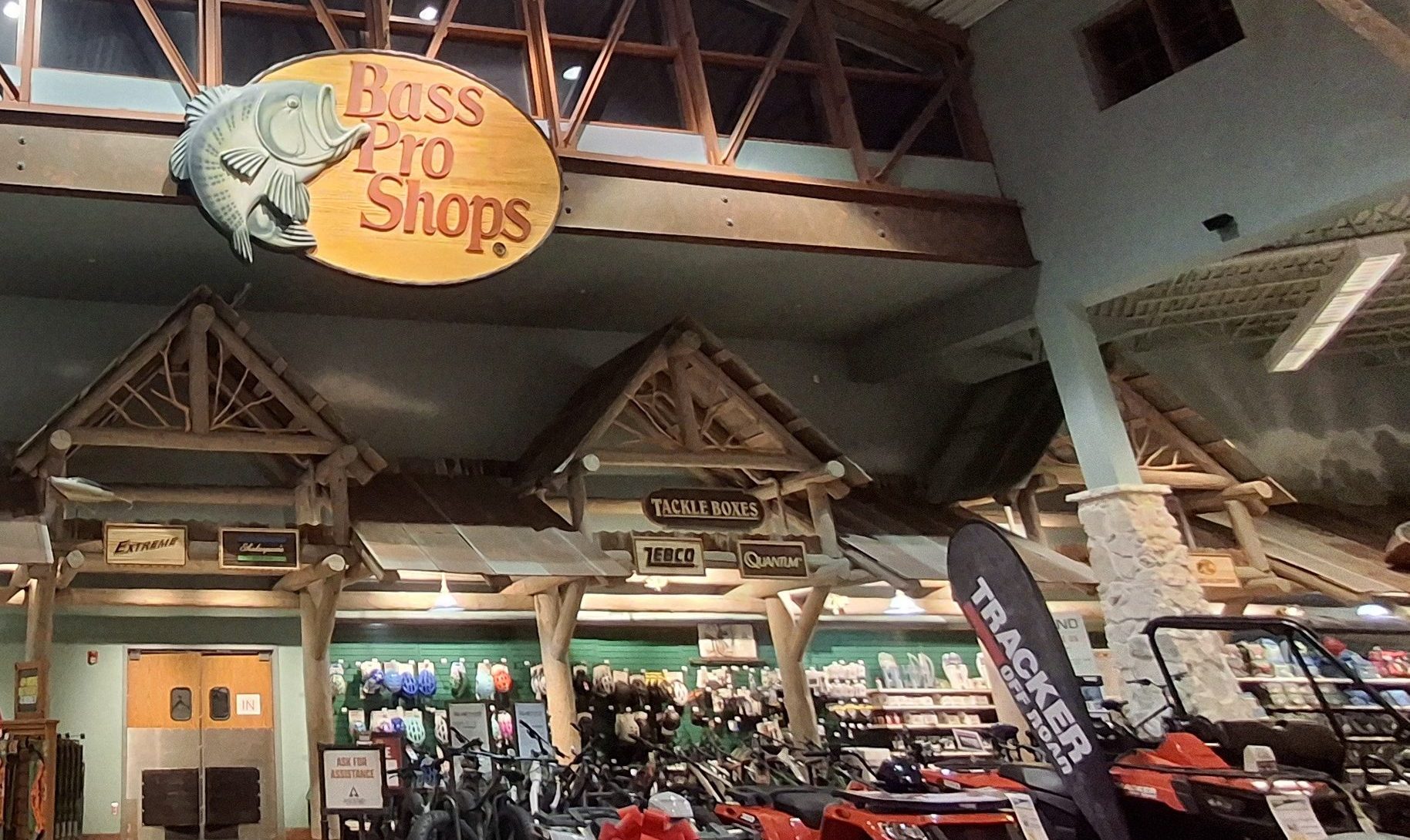 「バス・プロ・ショップス (Bass Pro Shops) 」へ行ってきた！